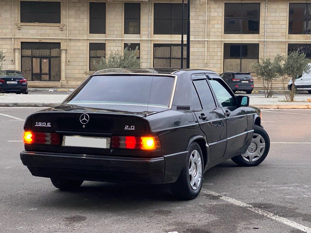 Mercedes 190, 2.0 L, 1993 il, 258 741 km — Avtomobillər, Sumqayıt (9)