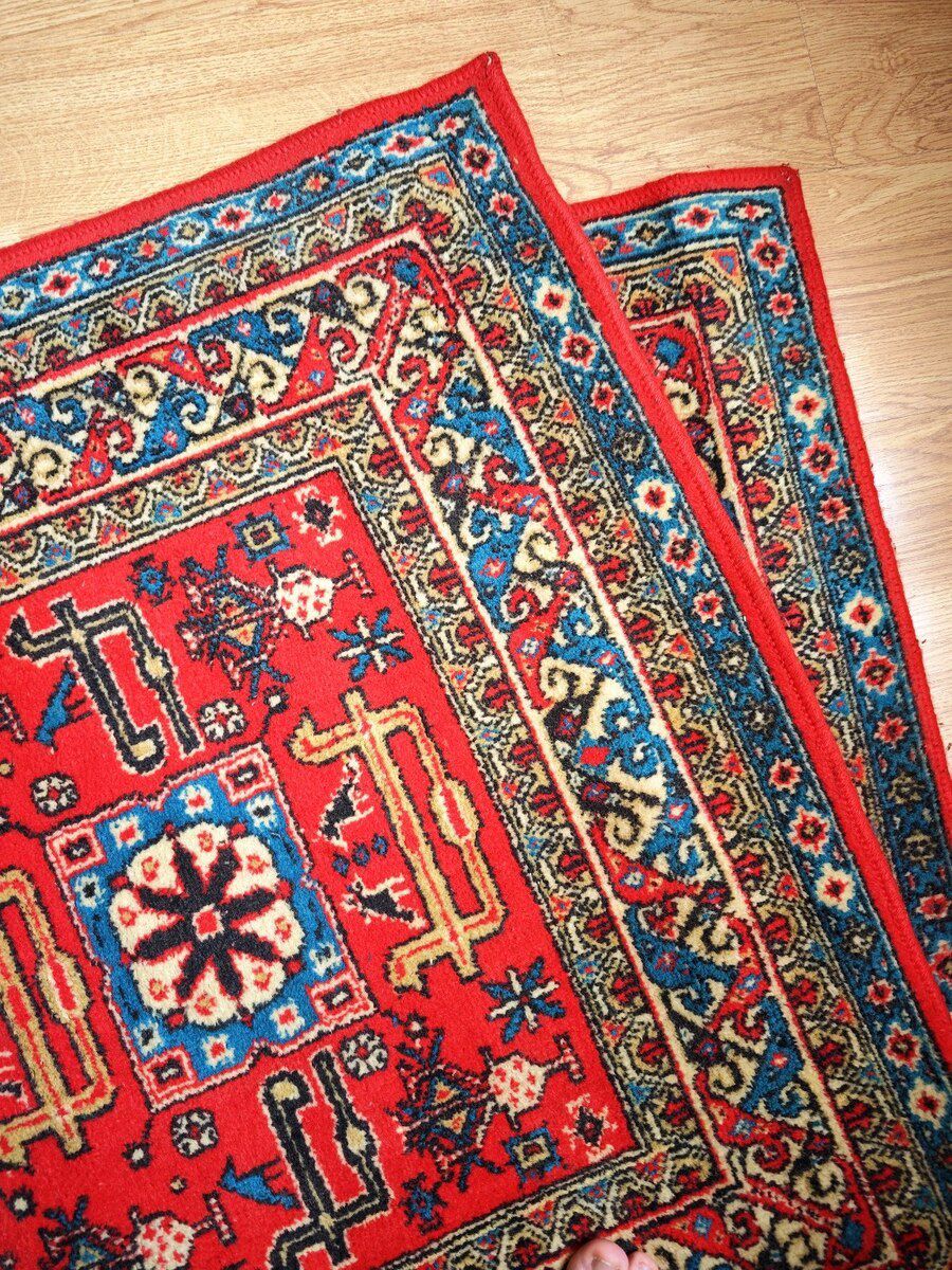 Xalçalar — Xalılar və xalı yolları, Bakı (2)
