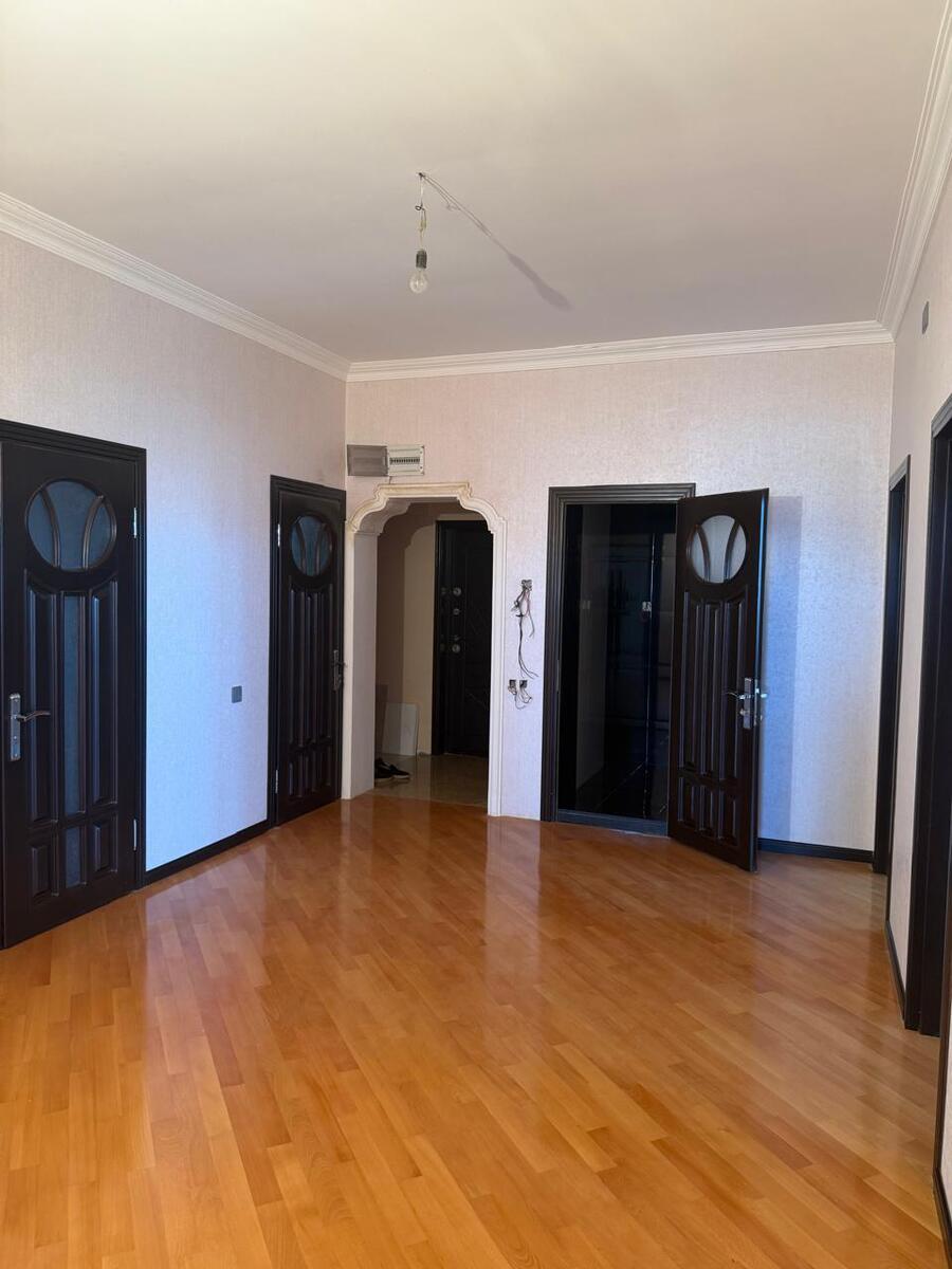 Satılır 4 otaqlı yeni tikili 155 m² — Mənzil, Bakı (2)
