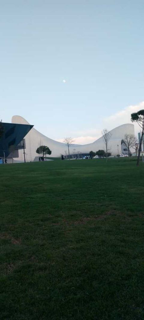 2-otaqlı mənzil, Nərimanov r., 60 m² — Bakı