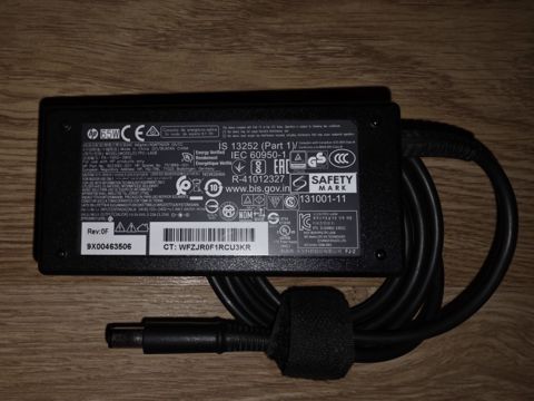 HP 65w adapteri — 50 ₼ · Bakı · Periferik cihazlar HP 65w adapteri — Bakı