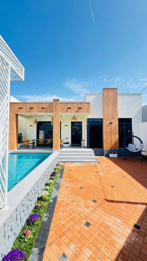 Satılır 4 otaqlı həyət evi/bağ evi 140 m² — Bakı