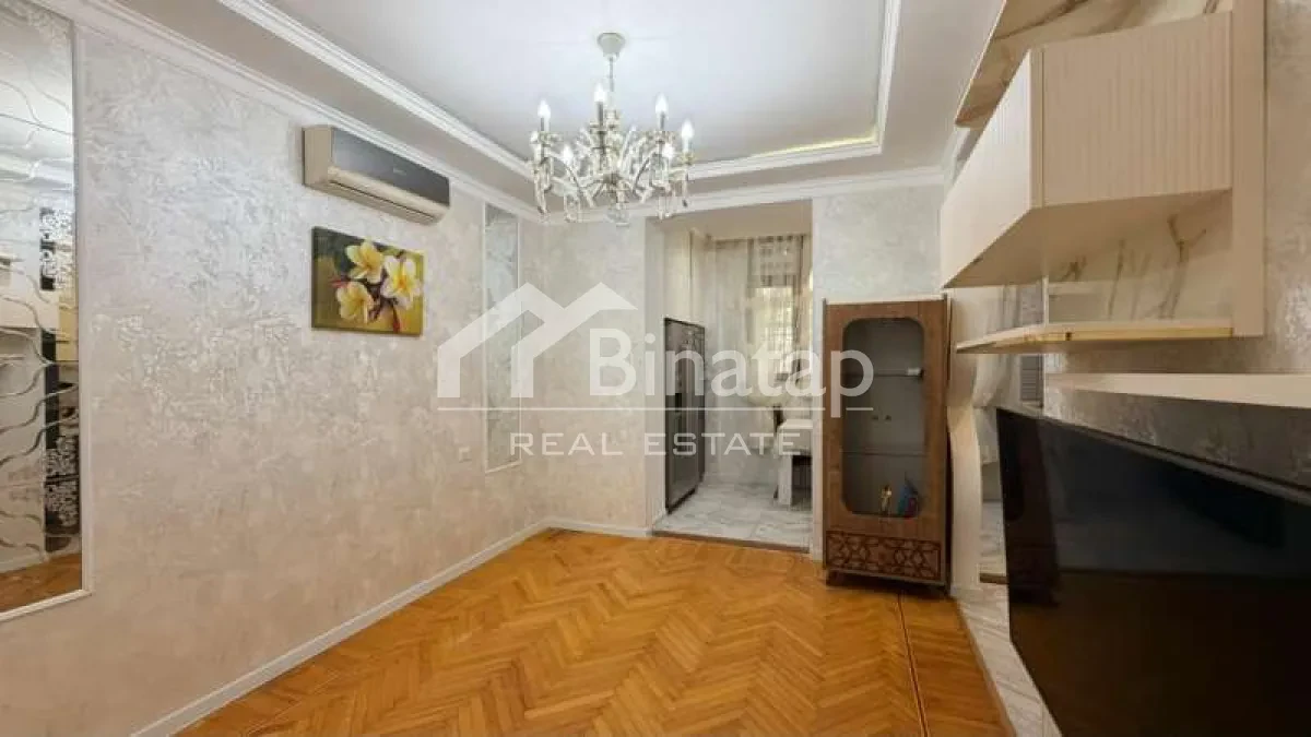 Satılır 3 otaqlı köhnə tikili 80 m², Elmlər Akademiyası metrosu, Yasamal rayonu — Bakı