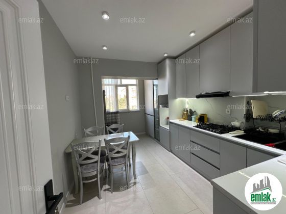 Satılır 2 otaqlı 65 m² köhnə tikili Həzi Aslanov — Mənzil (3)
