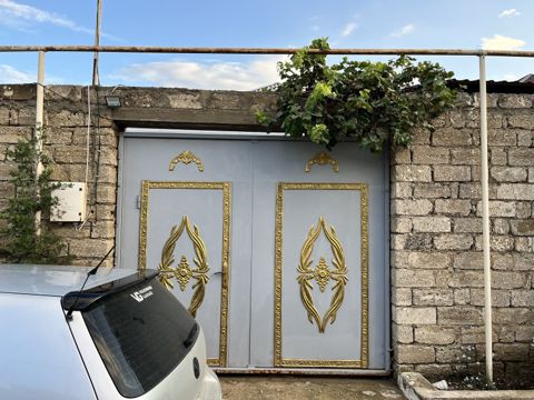 Satılır 4 otaqlı həyət evi/bağ evi 120 m² — Bakı