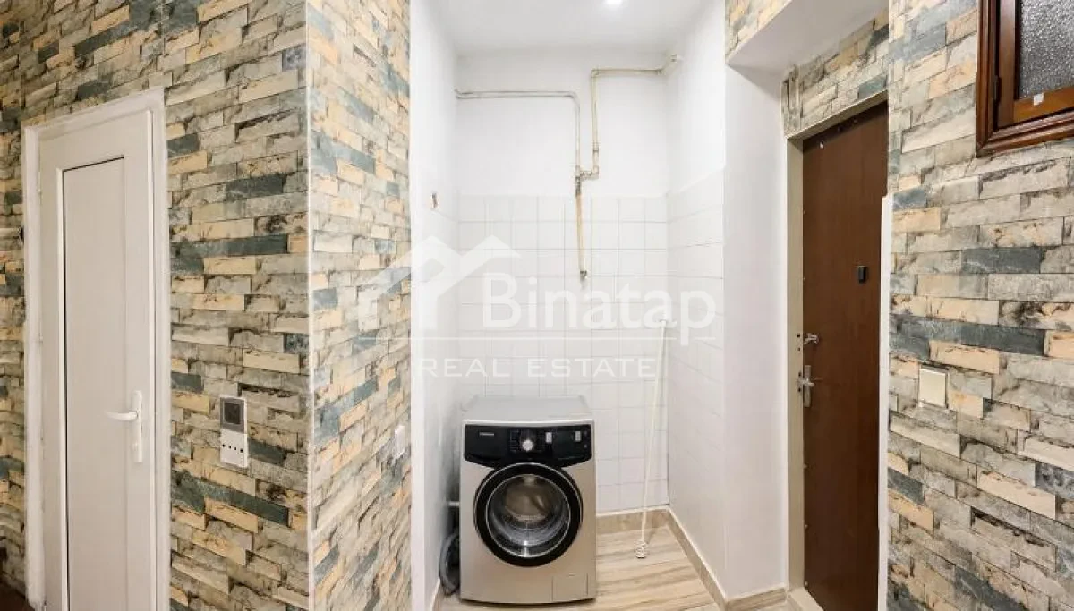 Satılır 2 otaqlı köhnə tikili 40 m², İnşaatçılar metrosu, Yasamal rayonu — Mənzil, Bakı (5)