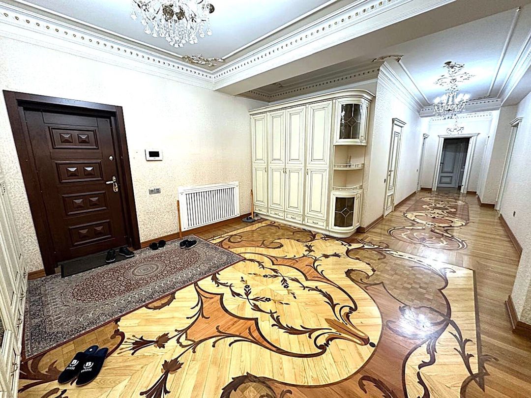 Satılır 4 otaqlı yeni tikili 256 m² — Mənzil, Bakı (10)