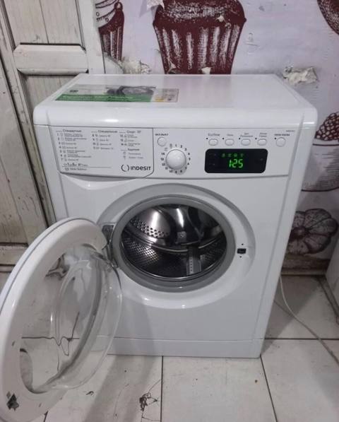 Paltaryuyan maşın Indesit, 5 kq, İşlənmiş, Avtomat, Qurutma var, Kredit yoxdur, Ödənişli çatdırılma — 160 ₼ · Sumgayit · Çamaşır maşınları Paltaryuyan maşın Indesit, 5 kq, İşlənmiş, Avtomat, Qurutma var, Kredit yoxdur, Ödənişli çatdırılma — Sumgayit
