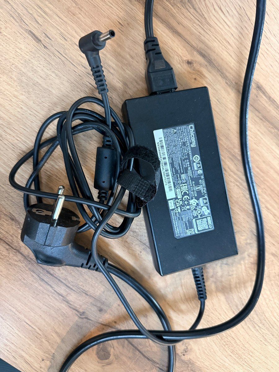 Chicony noutbuk adapteri 150W (20V 7.5A) — Periferik cihazlar, Bakı (2)