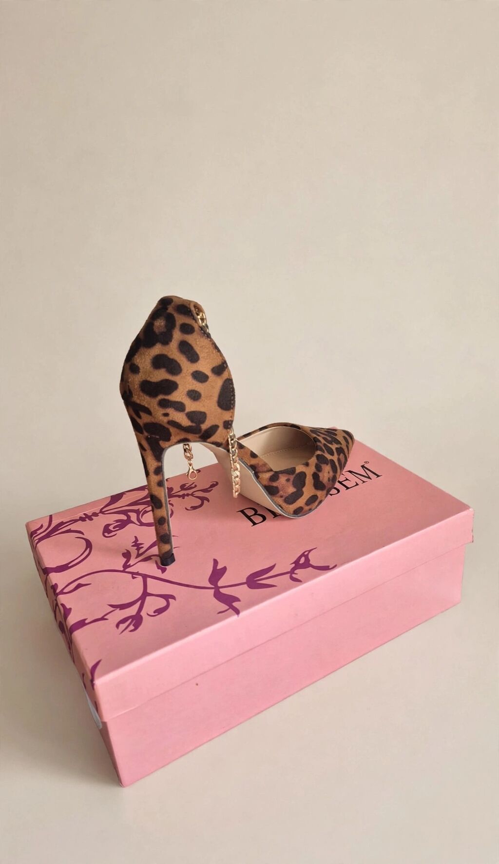 Leopar naxışlı stiletto ayaqqabı – zəncir detallı - Model: sivri — Tufl, Bakı (5)