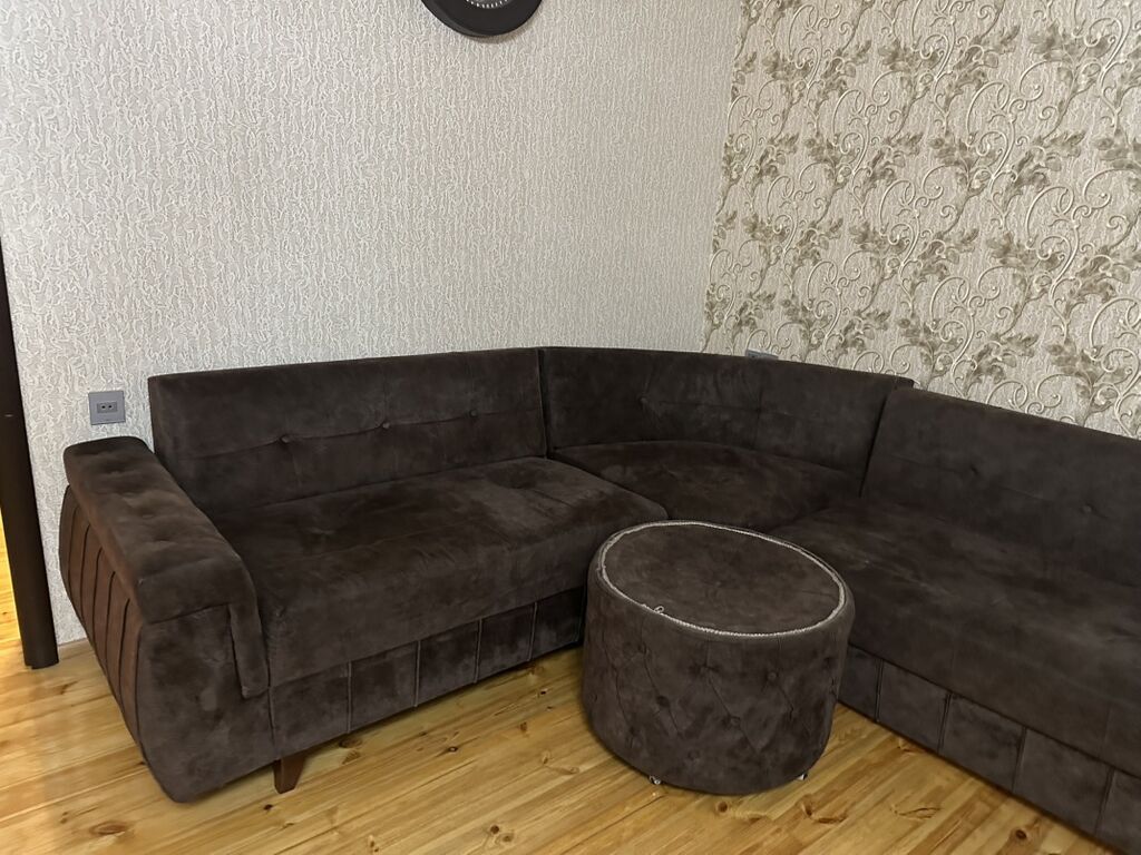 İşlənmiş, Künc divan, Pufik — Yumşaq mobilya dəstləri, Ağdaş (3)