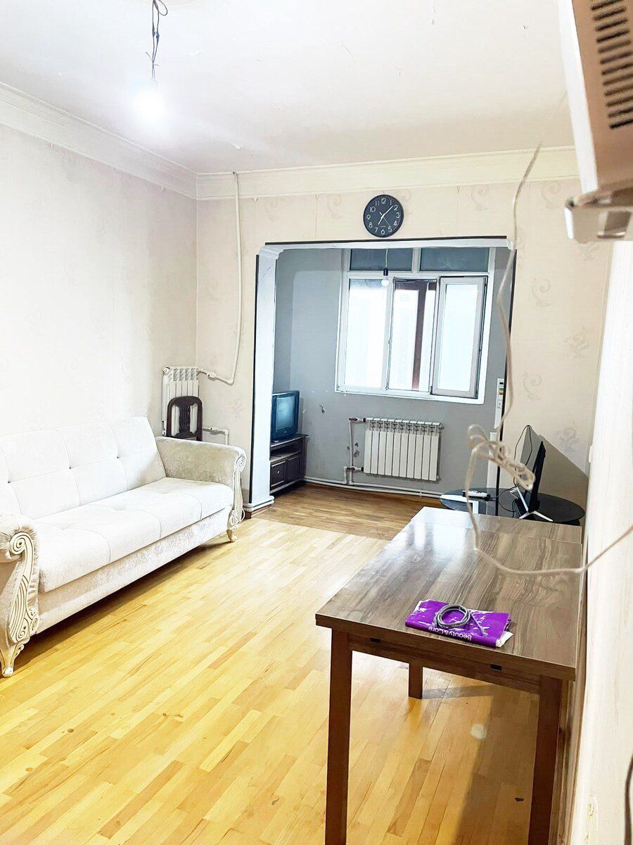 Satılır 2 otaqlı köhnə tikili 47 m² — Mənzil, Bakı