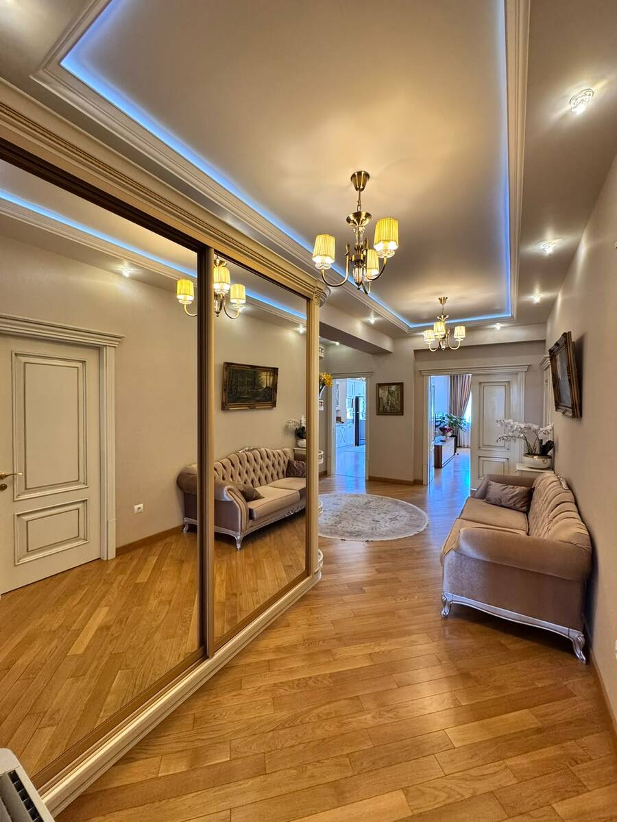 3-otaqlı yeni tikili, Salatın Əsgərova küç., 175 m² — Mənzil, Bakı (6)