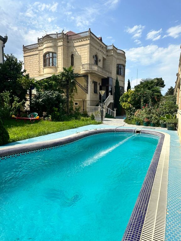 Satılır 8 otaqlı həyət evi/bağ evi 800 m² — Ev, villa, Bakı (3)