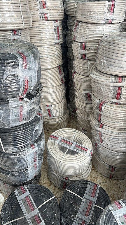 Kabel və naqillər — Təmir və inşaat, Bakı