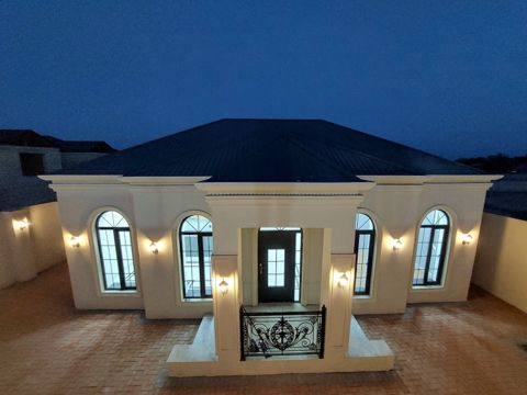 Satılır 4 otaqlı həyət evi/bağ evi 110 m² — Bakı