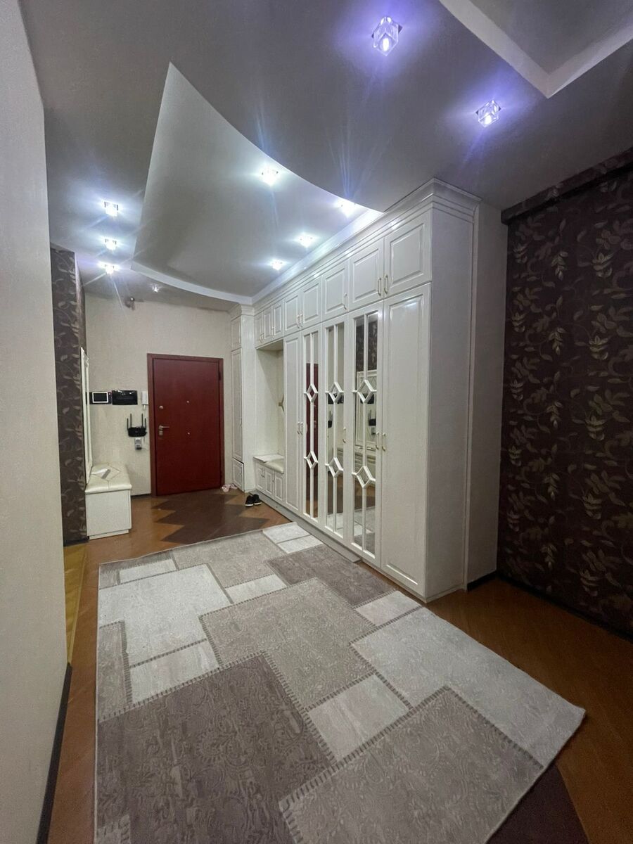 İcarəyə verilir 3 otaqlı yeni tikili 140 m² — Mənzil, Bakı (8)