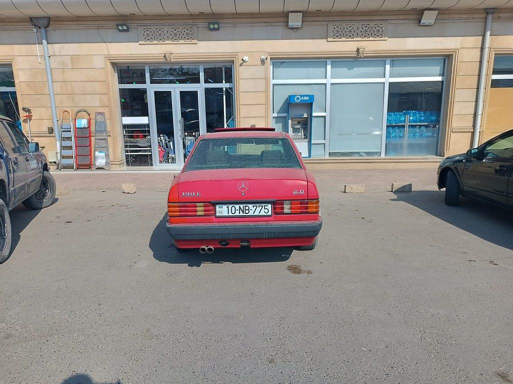 Mercedes 190, 2.0 L, 1993 il, 510 000 km — Avtomobillər, Salyan (4)
