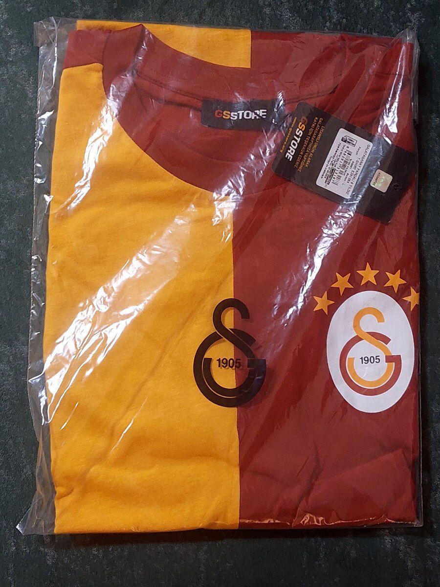 Galatasaray forması — Geyim, ayakkabı, aksesuarlar, Bakı (3)