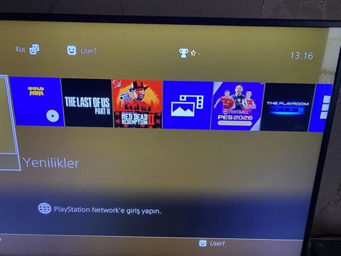 PS4 slim 500gb Heçbir problemi yoxdur iki pult ustundı biri orginal — Bakı