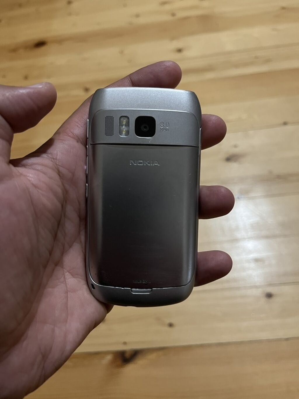 Nokia E6, rəng - Ağ — Nokia, Bakı (7)
