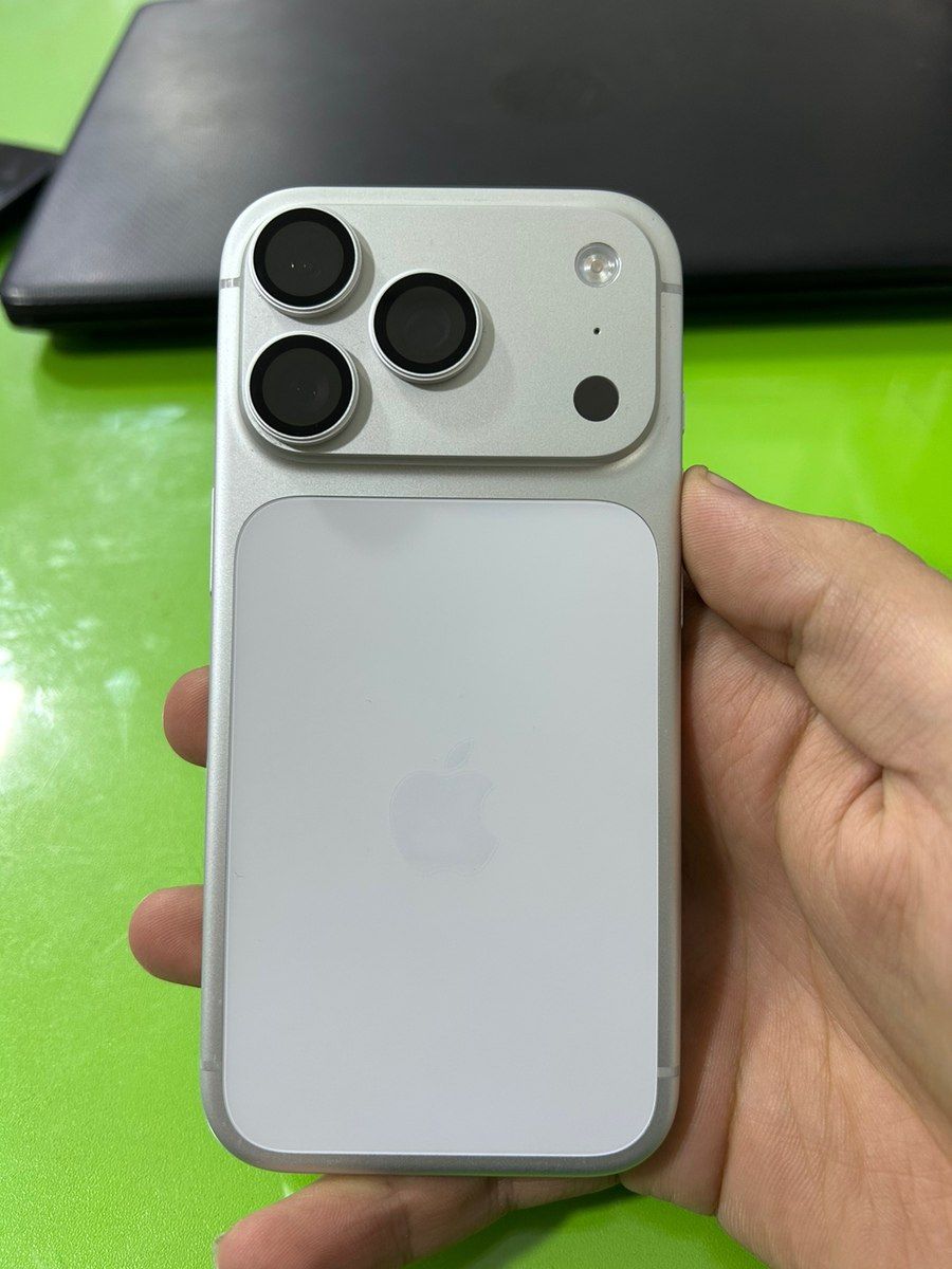 Apple iPhone 17 Pro Silver 256GB/12GB — Smartfonlar, Göyçay (3)