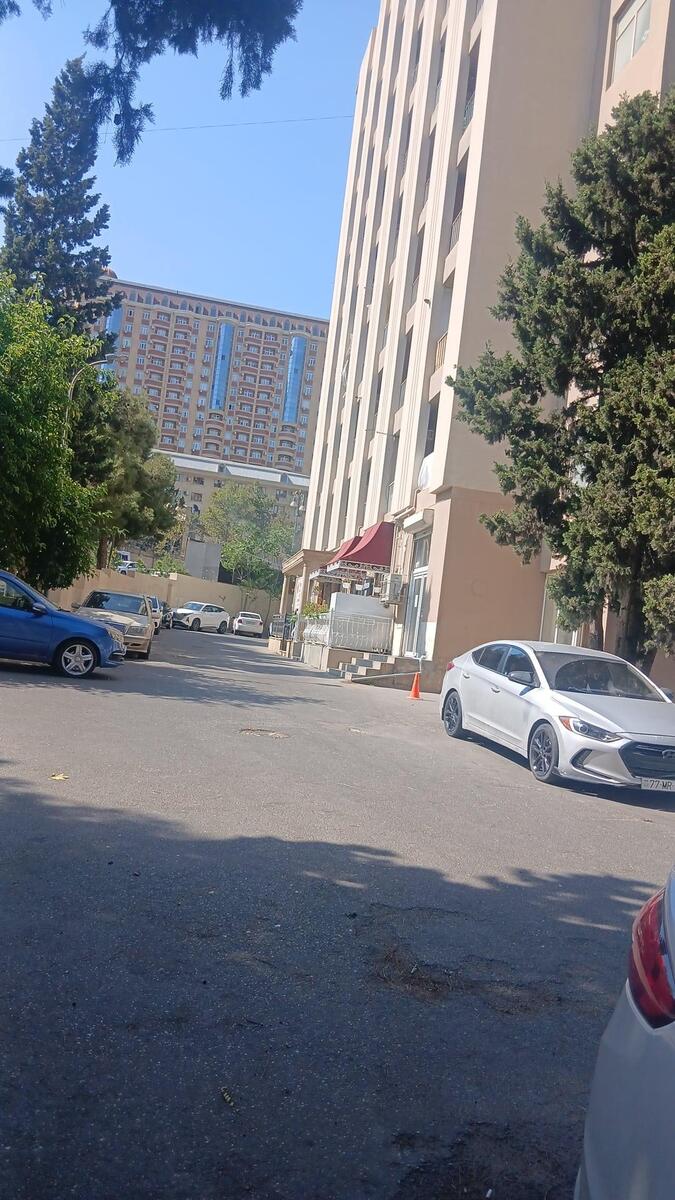 İcarəyə verilir 1 otaqlı köhnə tikili 45 m² — Mənzil, Bakı (2)