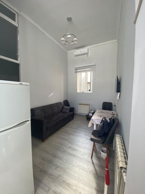 2-otaqlı mənzil kirayə verilir, Nəsimi r., 26 m² — Bakı