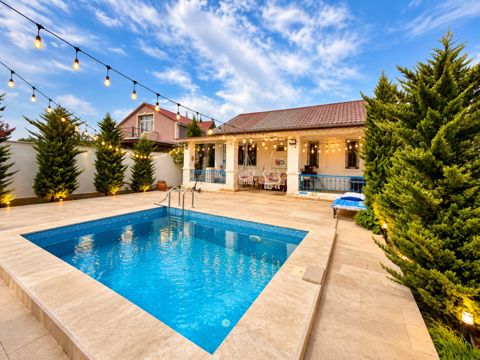Satılır 4 otaqlı həyət evi/bağ evi 100 m² — Bakı
