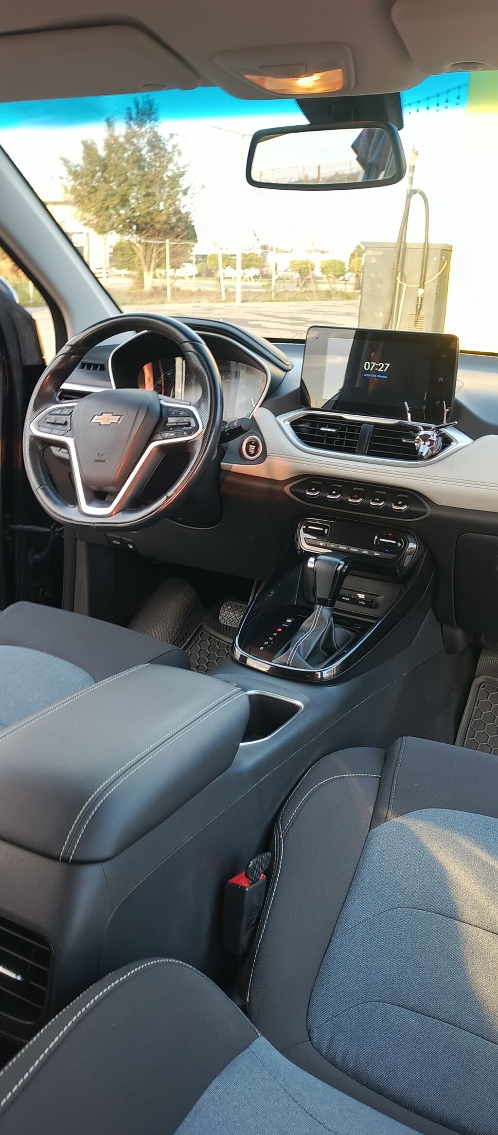 Chevrolet Captiva Premier – 7 yerlik ailəvi krossover - Kuzov: qara 88-CP-115 — Avtomobillər, Digah (6)