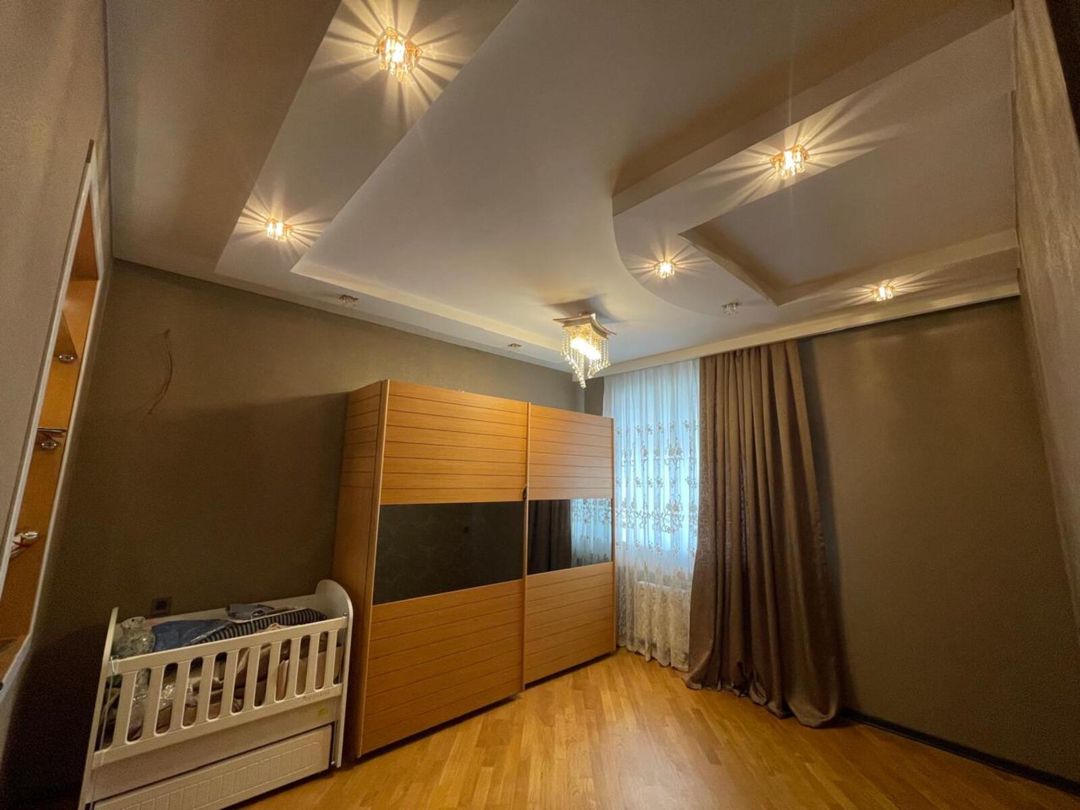 Satılır 8 otaqlı həyət evi/bağ evi 280 m² — Ev, villa, Xırdalan (12)