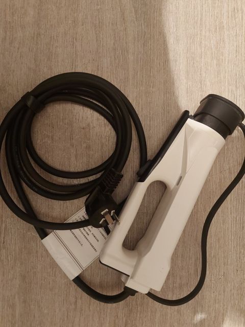 GBT 250V 10A — Bakı