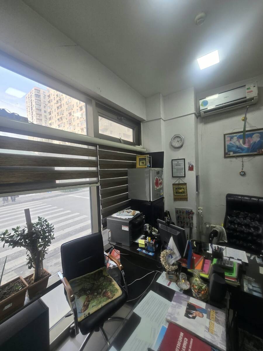 Satılır obyekt 220 m² — Əmlak, Bakı (10)