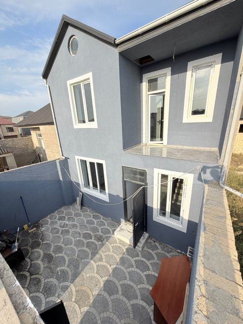 Həyət evi, Abşeron r — Bakı