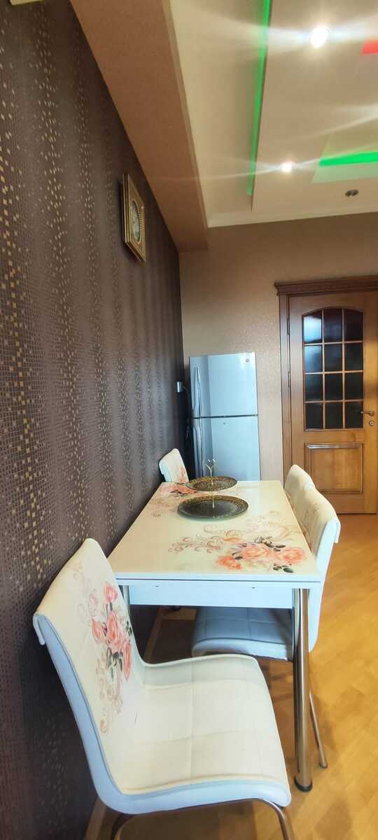 İcarəyə verilir 2 otaqlı yeni tikili 110 m² — Mənzil, Bakı (10)