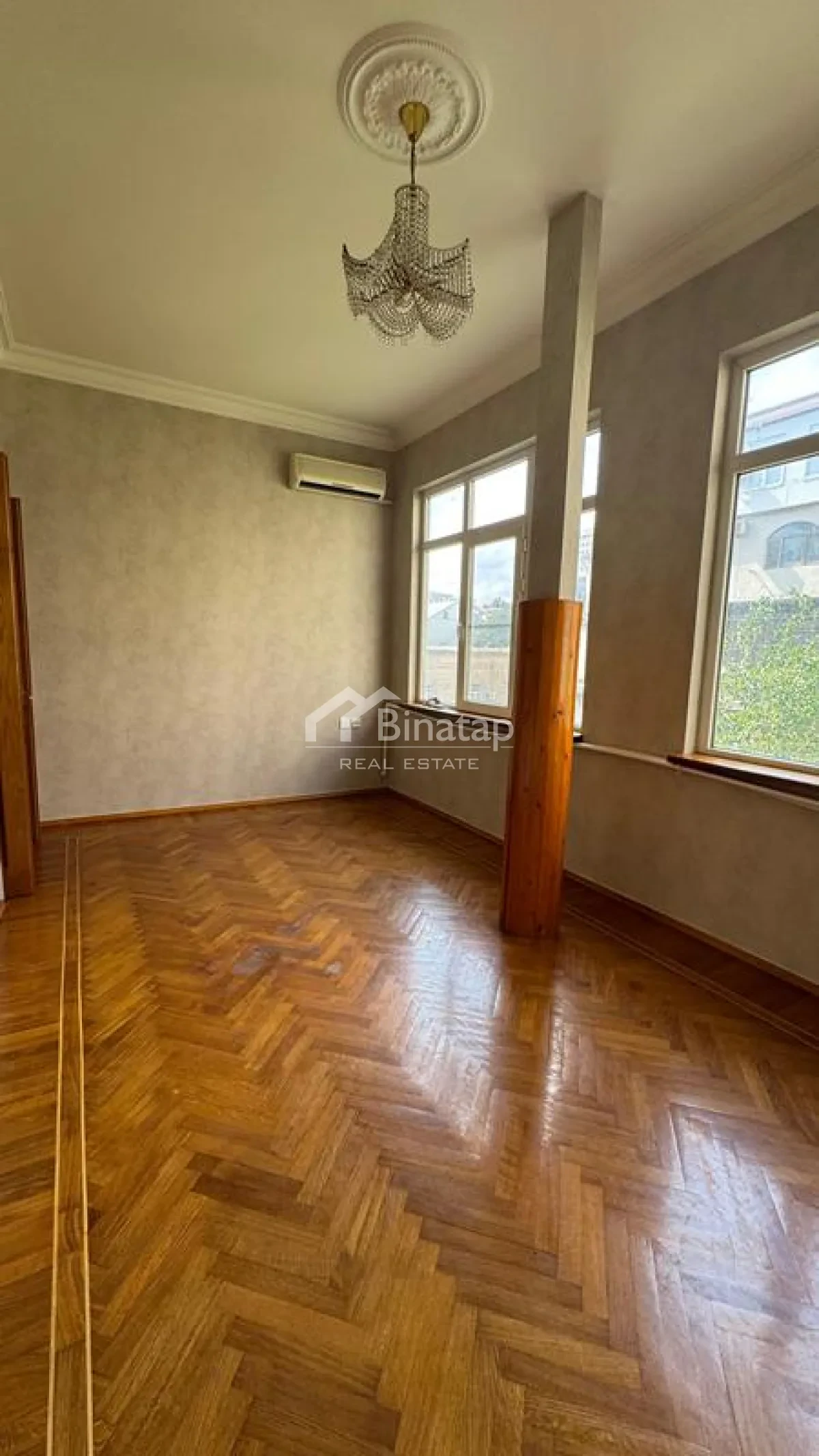Satılır 3 otaqlı köhnə tikili 115 m², Sahil metrosu, Səbail rayonu — Mənzil, Bakı (5)