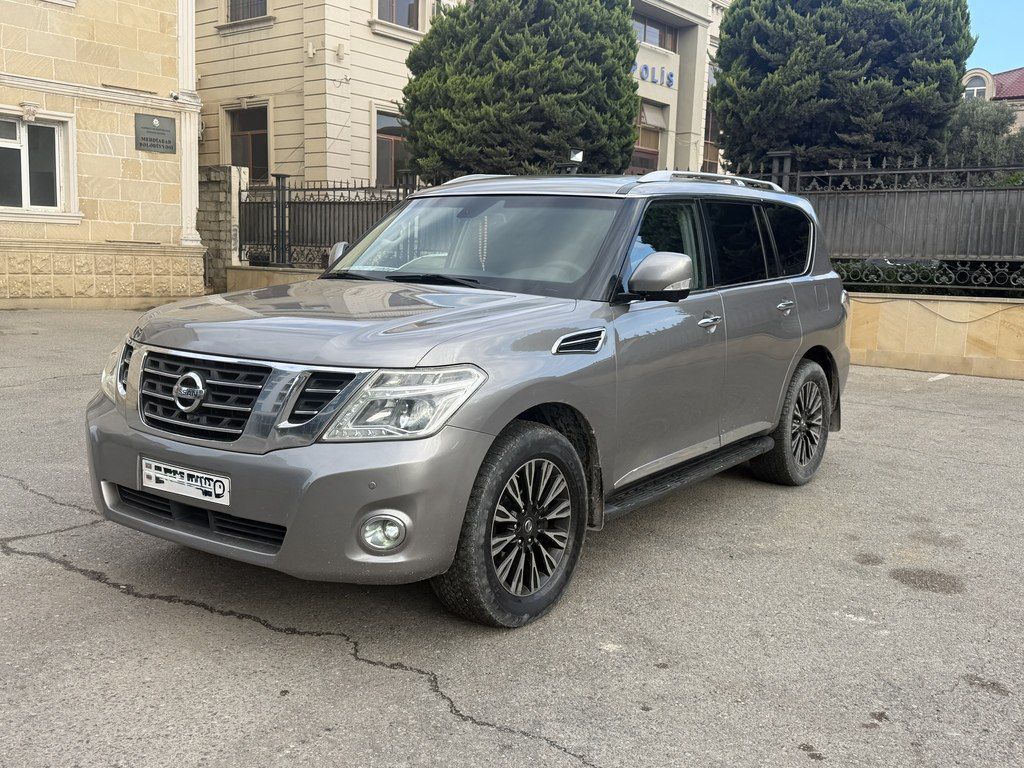 Nissan Patrol, 5.6 L, 2010 il, 238 770 km 99-TU-785 — Avtomobillər, Bakı (3)