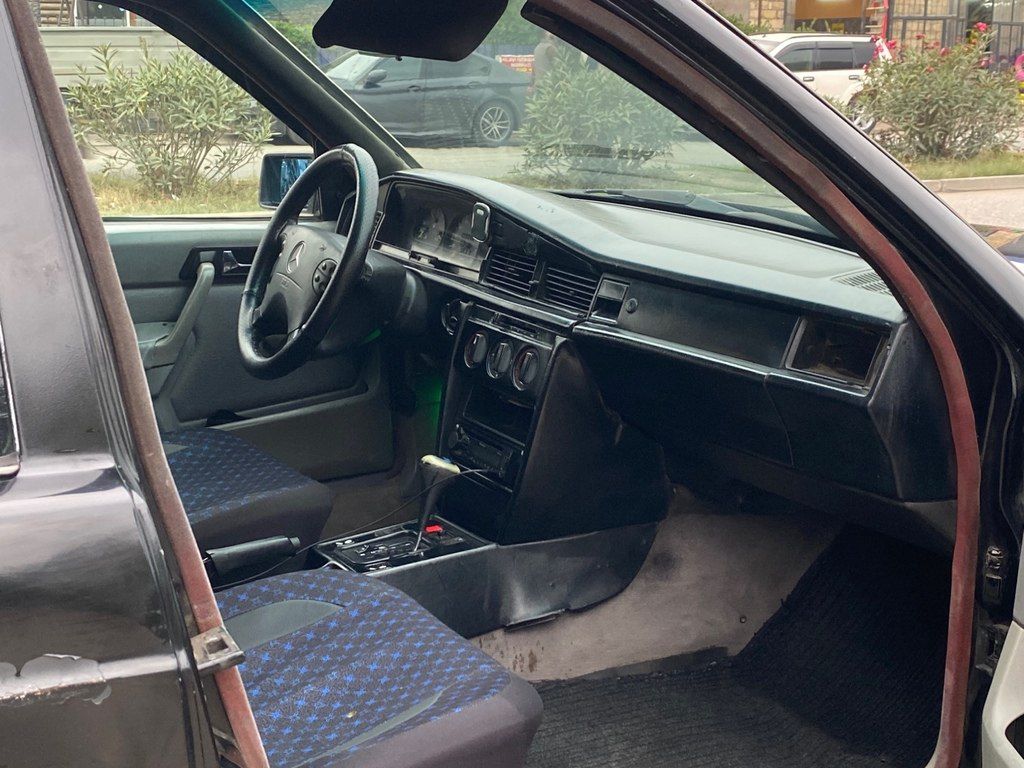 Mercedes 190, 2.0 L, 1993 il, 258 741 km — Avtomobillər, Sumqayıt (12)