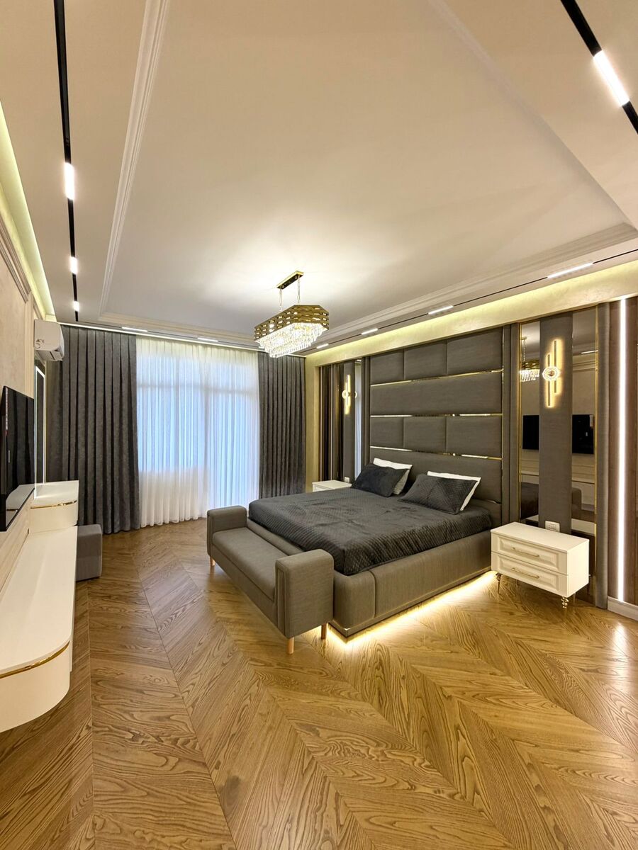 Satılır 4 otaqlı yeni tikili 233 m² — Mənzil, Bakı (9)
