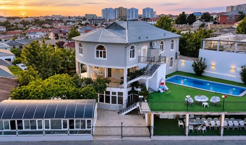 İcarəyə verilir 5 otaqlı həyət evi/bağ evi 350 m² — Bakı