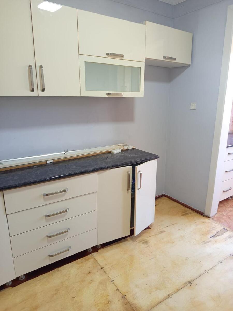 Satılır 3 otaqlı köhnə tikili 100 m² — Mənzil, Bakı (7)