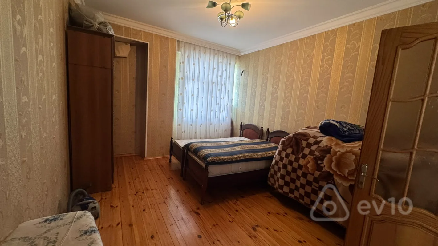 3 otaqlı mənzil, 114 m², Məhəmməd Hadi küç., — kirayə — Bakı