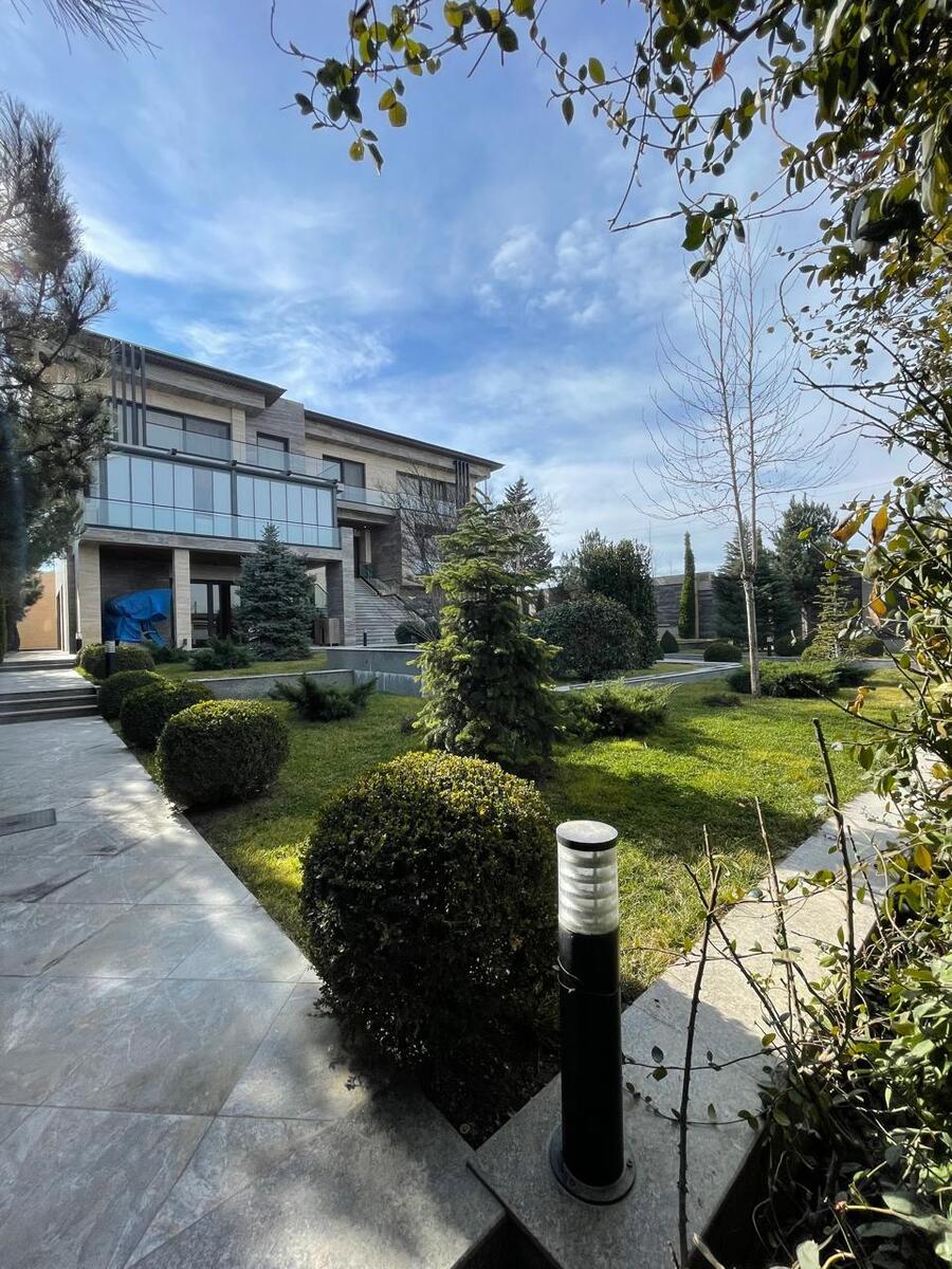 Satılır 6 otaqlı həyət evi/bağ evi 650 m² — Ev, villa, Bakı (2)