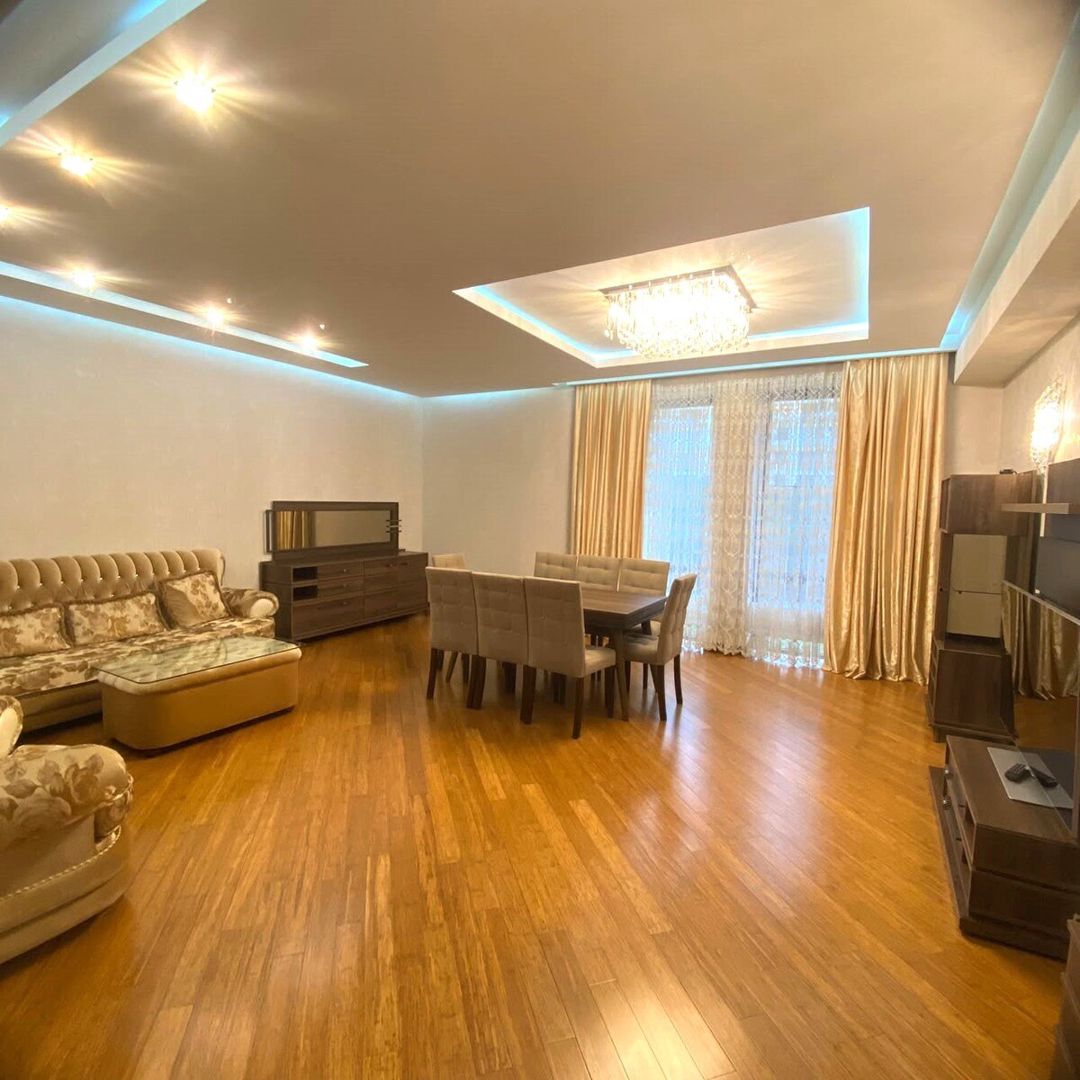 İcarəyə verilir 3 otaqlı yeni tikili 150 m² — Mənzil, Bakı (4)