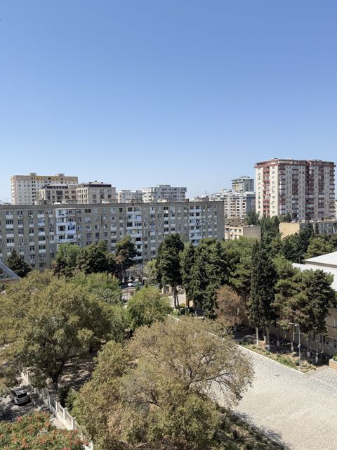 Satılır 2 otaqlı köhnə tikili 48 m² — Bakı