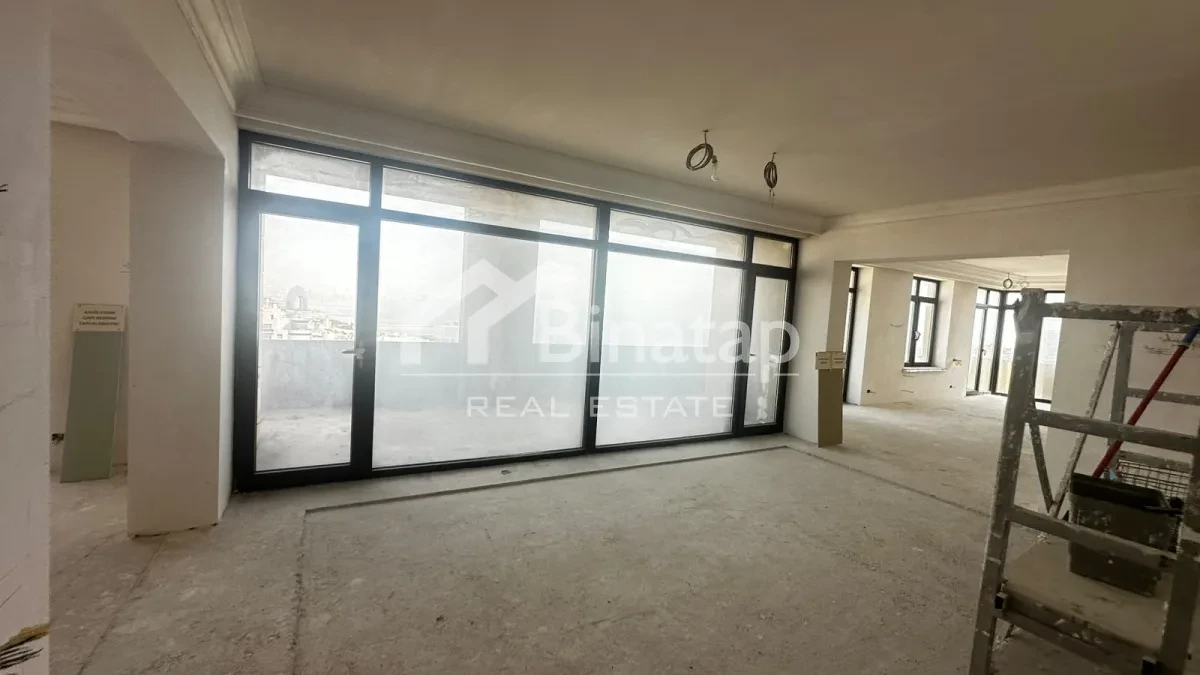 Satılır 6 otaqlı yeni tikili 680 m², Yasamal rayonu — Bakı
