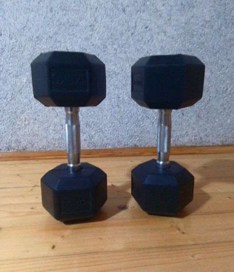 Dəmir Qantellər, Çəki: 25 kq, Yeni — 95 ₼ · Masazır · Dumbbellər, barbelər, diskləri Dəmir Qantellər, Çəki: 25 kq, Yeni — Masazır