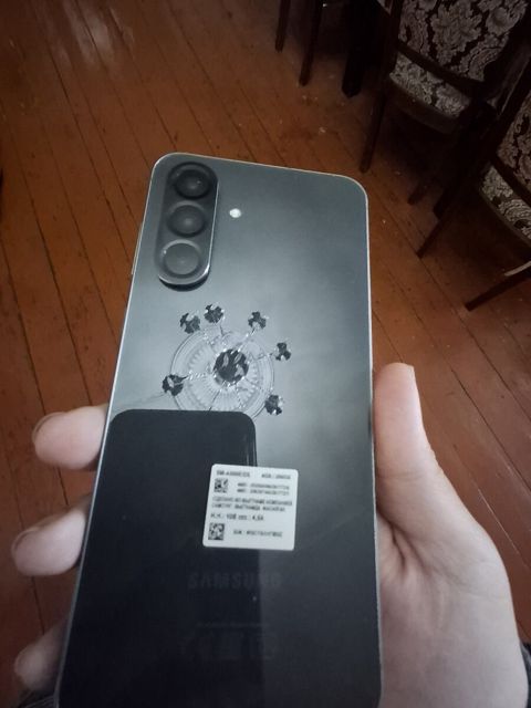 Samsung Galaxy A56 Awesome Olive 256GB/12GB — Bərdə