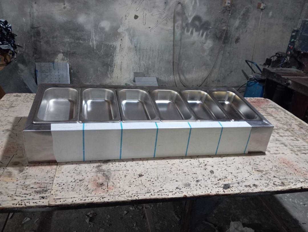 Salat qabları — Biznes və avadanlıq, Bakı
