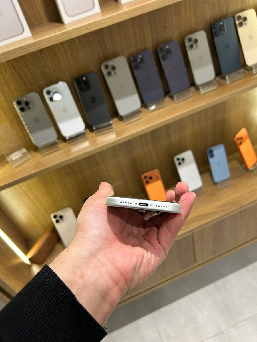 Apple iPhone 17 Pro Silver 256GB/12GB — Smartfonlar, Bakı (4)